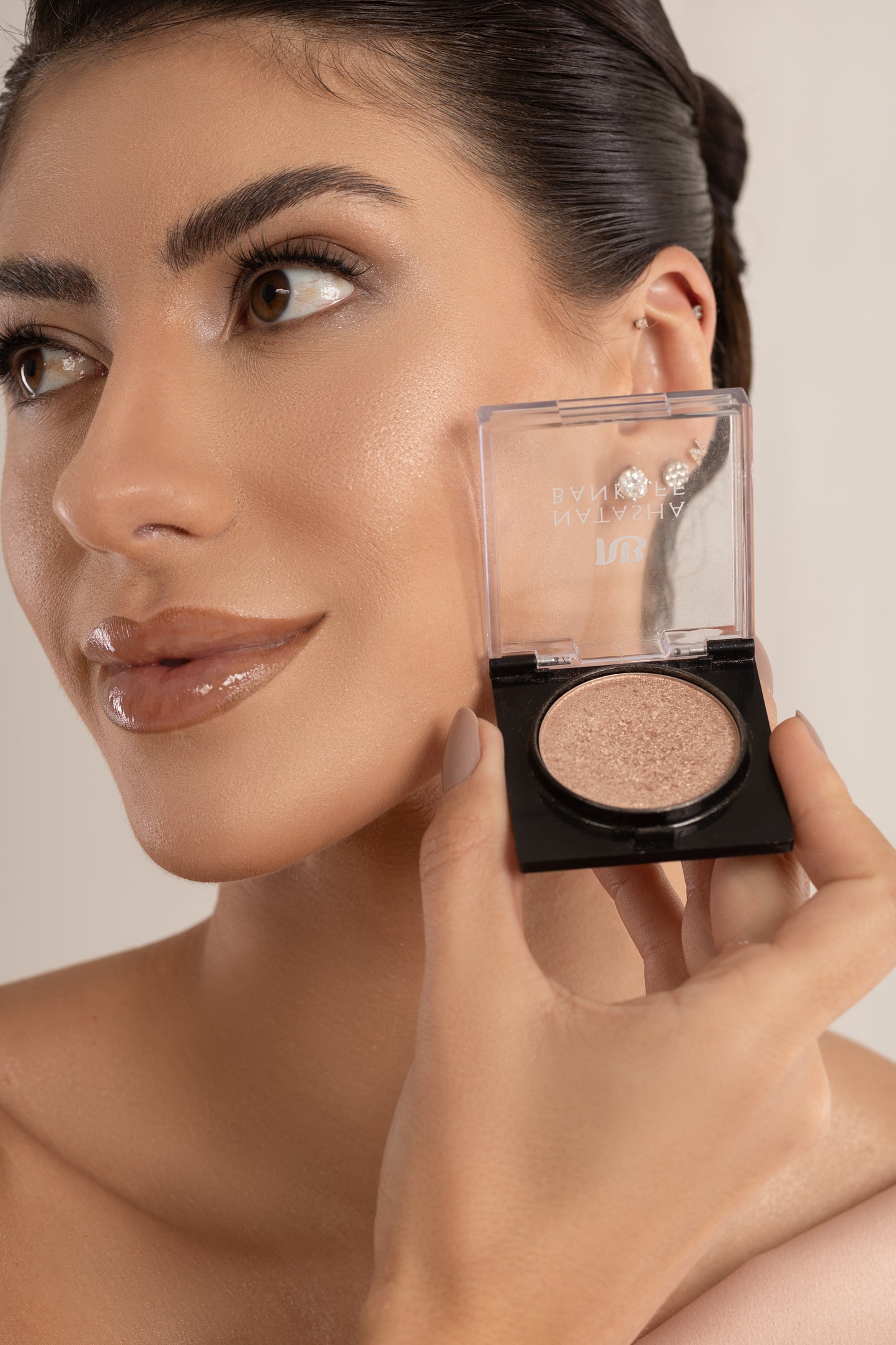 Iluminador - Glow Mônaco 08